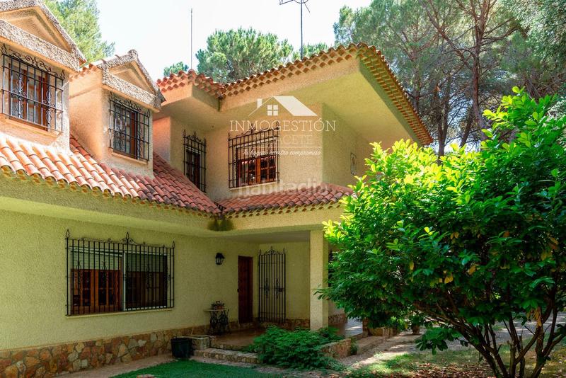 Foto 44ea5c19-8f82-48e4-9ccd-cd5925c9381f. Casa chalet independiente en urbanizacion pinares del jucar en Albacete