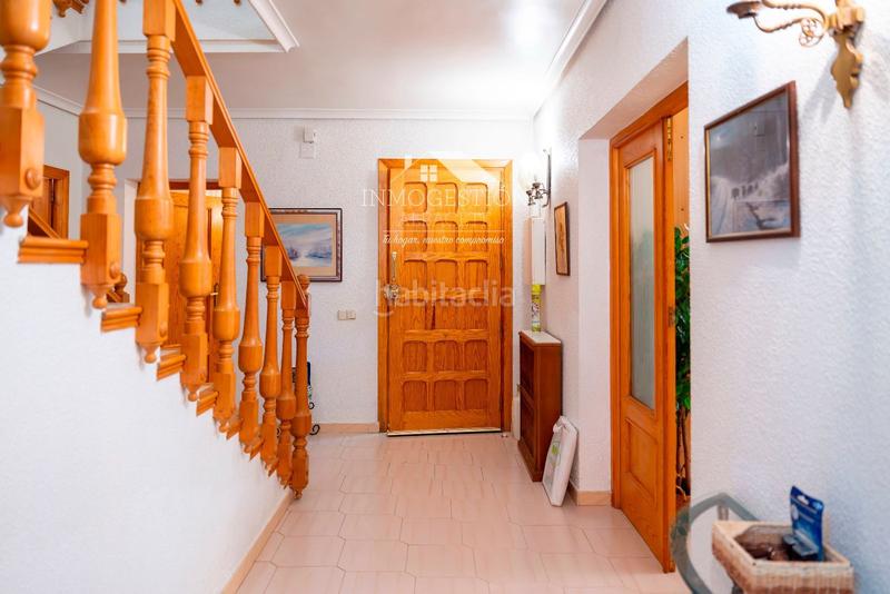 Foto 4931aebd-2d92-415c-9b87-9dfbb07b5ffe. Casa chalet independiente en urbanizacion pinares del jucar en Albacete