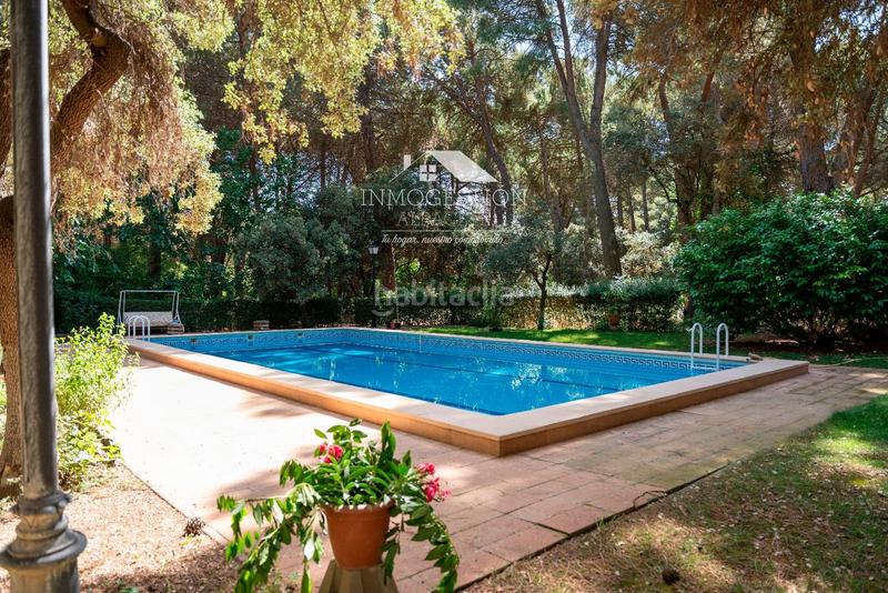 Foto b1f6e7be-ef79-4b14-ae11-058e76c40389. Casa chalet independiente en urbanizacion pinares del jucar en Albacete