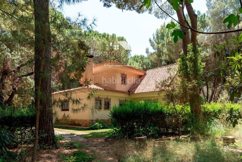Foto d755c26e-a1ae-44d5-813e-bd4e2a76427f. Casa chalet independiente en urbanizacion pinares del jucar en Albacete