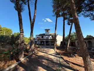 Casa a Pedanías - Extrarradio. Parcela en venta carretera de jaen