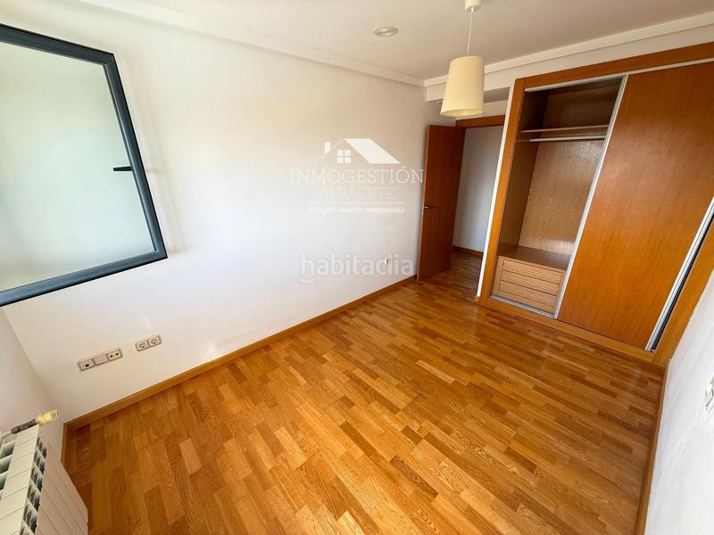 Foto 3c95336c-6498-4528-a4c4-e429389c90d3. Appartamento con riscaldamento parcheggio piscina in Albacete