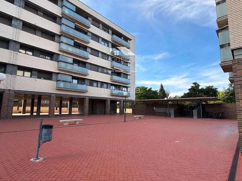 Foto 9c7a602e-fb13-4359-80a6-aebc9f97cd19. Appartamento con riscaldamento parcheggio piscina in Albacete