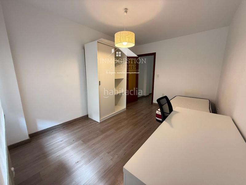 Foto 837ab164-fcb2-4d3b-89da-3188f5f915e7. Etagenwohnung mit heizung parking in Feria Albacete