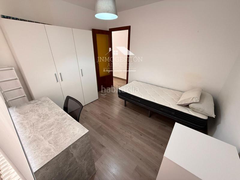 Foto 983e088f-bc6c-43cb-b199-c66fe4cc88d6. Etagenwohnung mit heizung parking in Feria Albacete