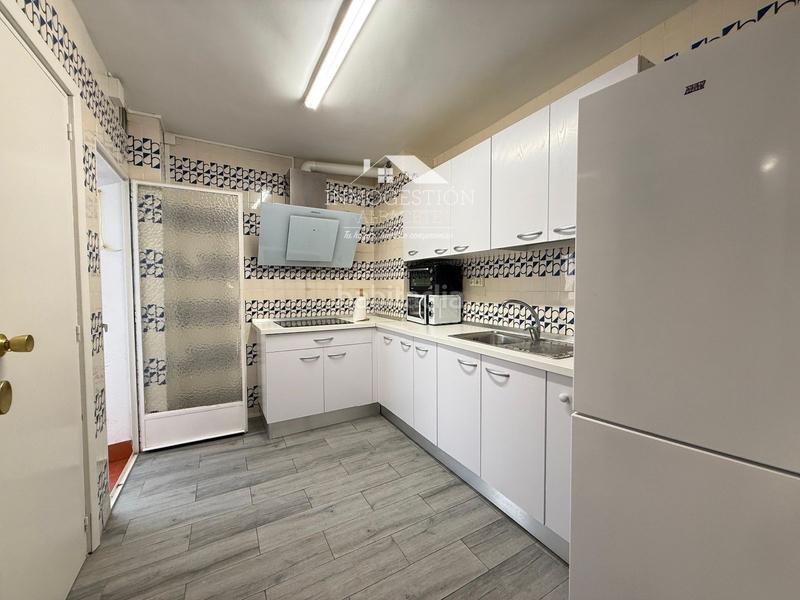 Foto b3f97cb6-27ac-4d3a-bf9b-bf10712f059a. Etagenwohnung mit heizung parking in Feria Albacete