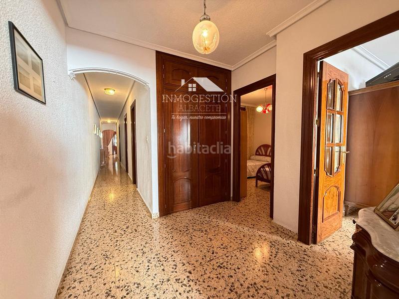 Foto 050dea51-bdfb-4937-adc1-5439796d30d9. Piso  de 4 habitaciones zona villacerrada en Albacete