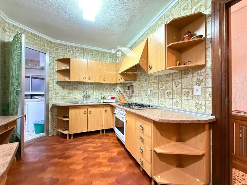 Foto 07e529cb-7f05-40de-bec9-2fc73650a1ac. Piso  de 4 habitaciones zona villacerrada en Albacete