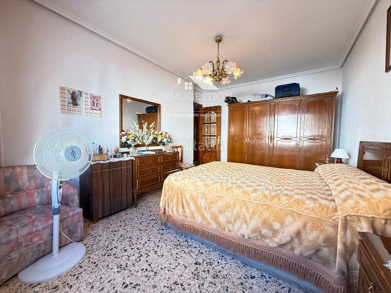 Foto 2b41ada8-c2af-4ec0-85fd-ec5ec6ec57c3. Piso  de 4 habitaciones zona villacerrada en Albacete