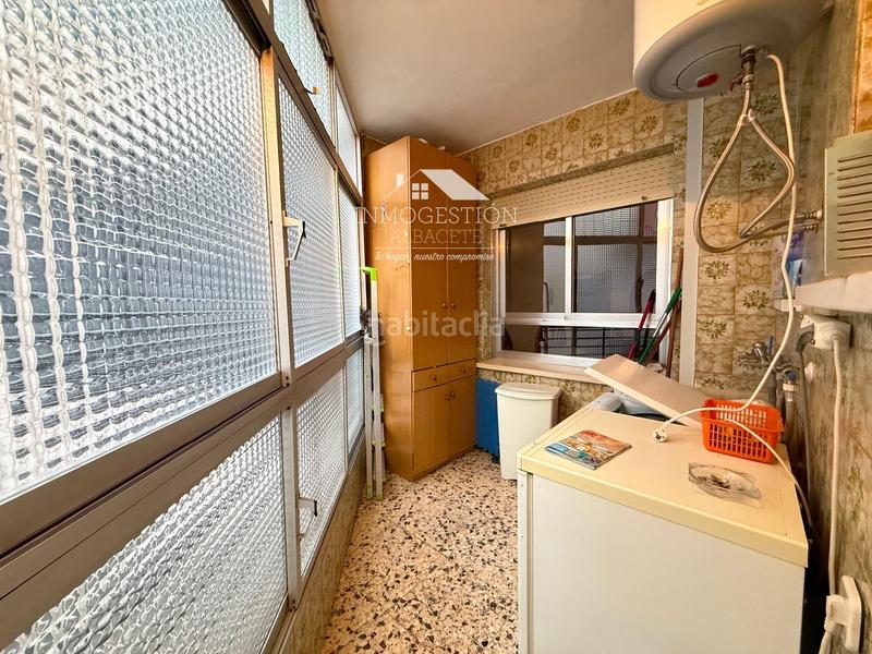 Foto fae7ba01-1679-49e1-be16-c600384720fa. Piso  de 4 habitaciones zona villacerrada en Albacete