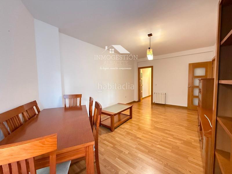 Foto f3101028-0c8d-438f-99cd-e4b1216099ea. Miete etagenwohnung mit heizung in San Pablo Albacete
