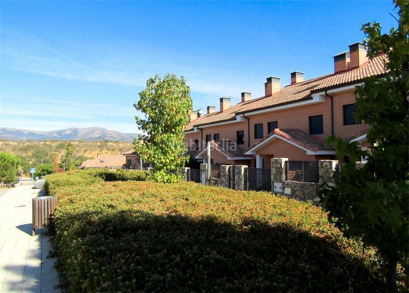 Foto f7b41f07-5311-4ddf-989c-cd7f53bdba04. Promotion Urbanización Los Pinarejos dans Miraflores de la Sierra. Logements de biens neufs