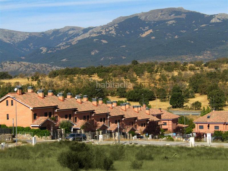 Foto fb7b91ca-9f31-4b67-bb77-dfed37706e67. Promotion Urbanización Los Pinarejos dans Miraflores de la Sierra. Logements de biens neufs