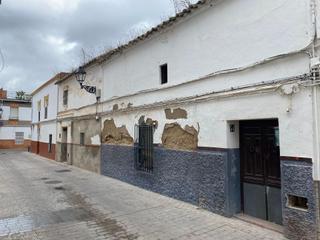 Casa in Marchena. Casa para derribo en calle cantareros