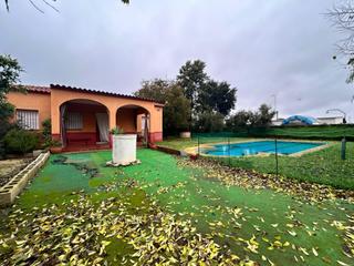 Masía en Marchena. Campo en el monje