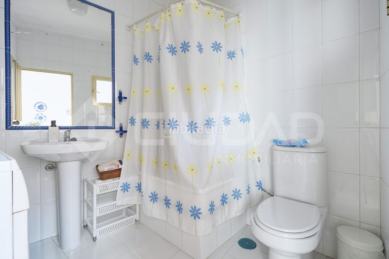 Foto 45a8dd9f-8dc5-4200-b861-b473f2d902de. Casa a Marchena