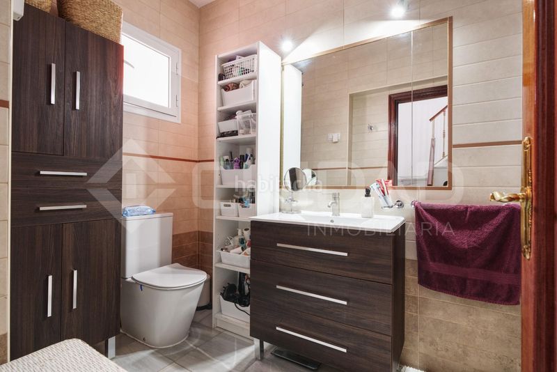 Foto fa198932-94c7-4ec7-a4f1-4fb03187422a. Casa a Marchena