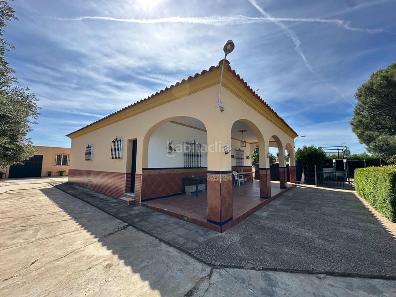 Foto 62b6b886-7cc6-4e6c-ab72-843dbdc9e7a3. Xalet a Marchena