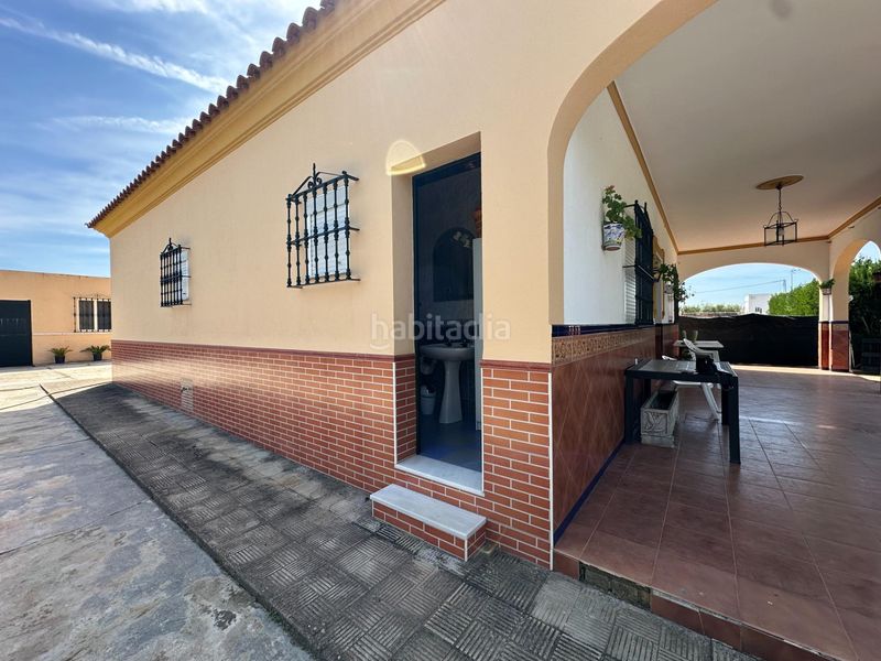 Foto bfd56a5d-a530-4050-87fc-0ab8b38de6d0. Xalet a Marchena