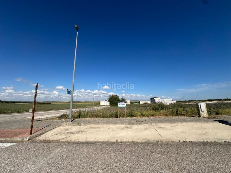 Foto 180d6960-968e-4853-b15a-83068807c79b. Solar industrial a Marchena