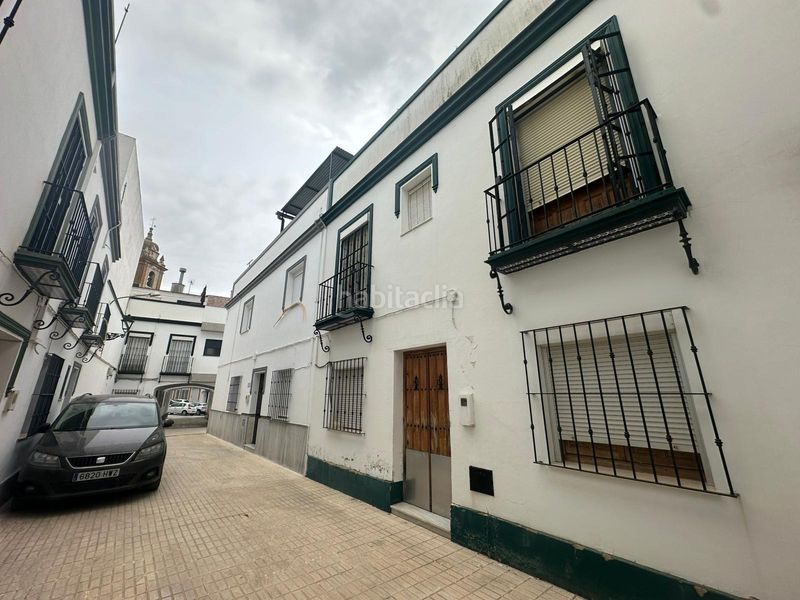 Foto dabdfd93-c7f2-4513-bc8f-1293a8944fcd. Casa  de dos plantas en Marchena