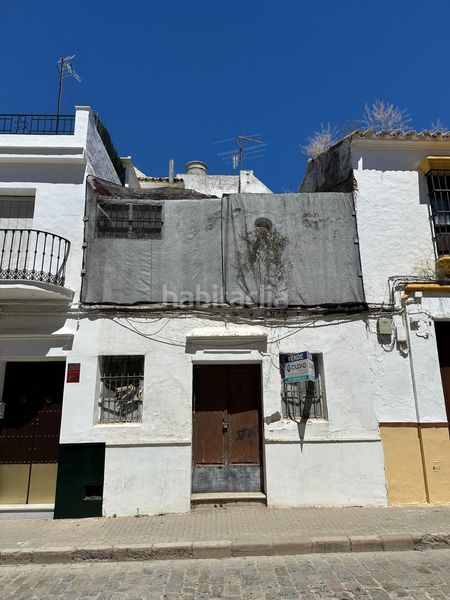 Foto b1bf6a06-b9d3-47f4-b429-f3ec6cfc7c25. Casa adossada a Marchena