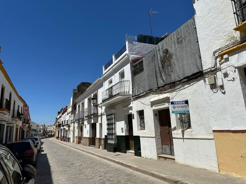 Foto fa06b8f3-78e8-48a4-be5b-e51833c670aa. Casa adossada a Marchena