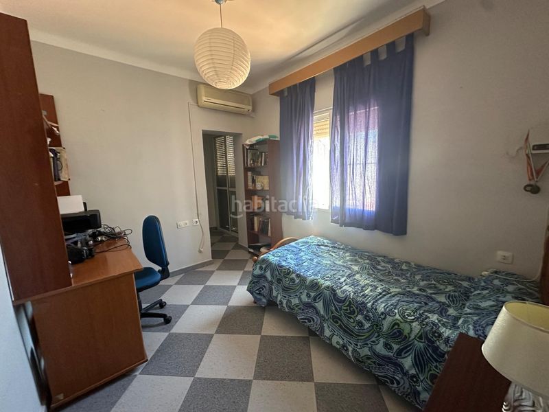 Foto f2468334-9719-426f-b6a5-ecf80be1480a. Casa a Marchena