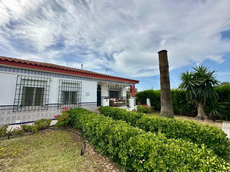 Foto 2956c8b6-d11c-43b5-ba31-190191e47466. Casa a Paradas