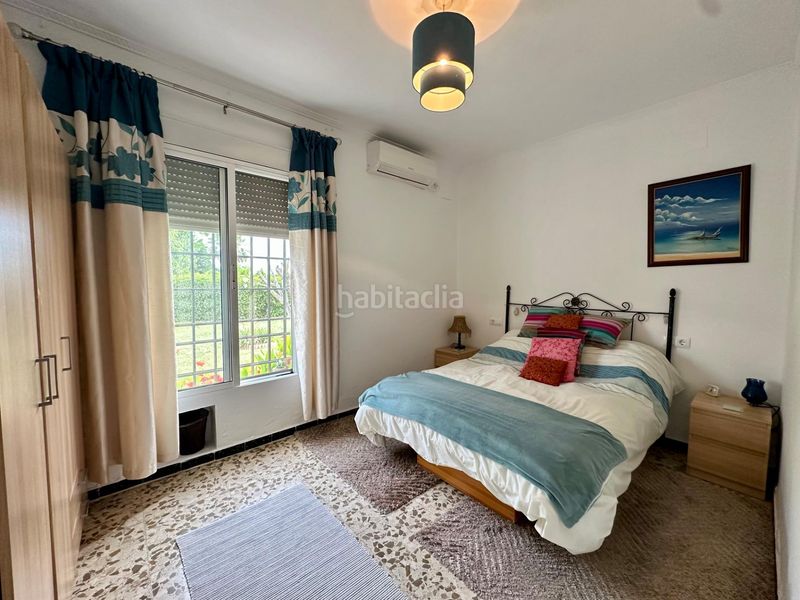Foto f553cfcc-ff21-456f-bbfd-f64663d4aa66. Casa a Paradas