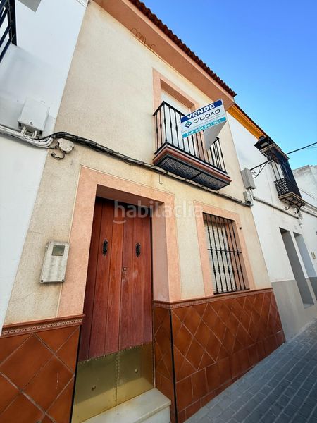Foto 80a86fc2-21e9-4fe5-8b5e-2f7210c14385. Casa a Fuentes de Andalucía