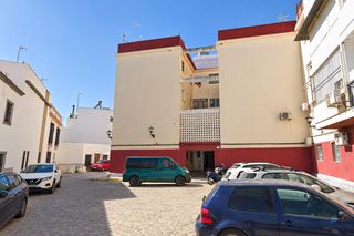 Etagenwohnung in Marchena. Piso en barrio la guita
