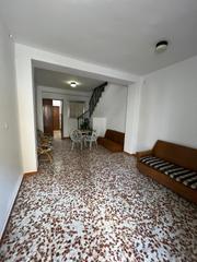 Maison à Fuentes de Andalucía. Casa lista para entrar a vivir en fuentes de andalucía