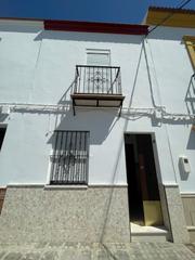 Maison à Fuentes de Andalucía. Casa de dos plantas en fuentes de andalucía
