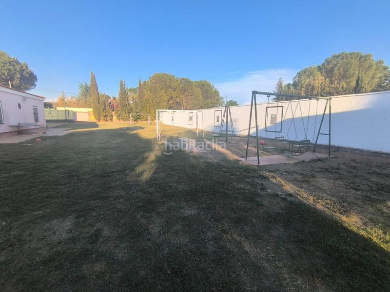 Foto 2f3957bd-8443-4501-bebe-d723bd250bd5. Casa a Carmona