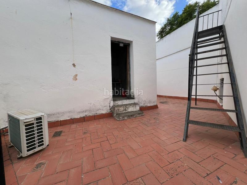 Foto d79e181b-38cc-4866-878d-5da289e7f4a3. Masía casa muy cerca del centro en Marchena