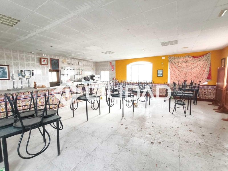 Foto 9ad1bde4-a965-4ea1-8648-7402ed5a6b32. Casa a Cuervo de Sevilla (El)