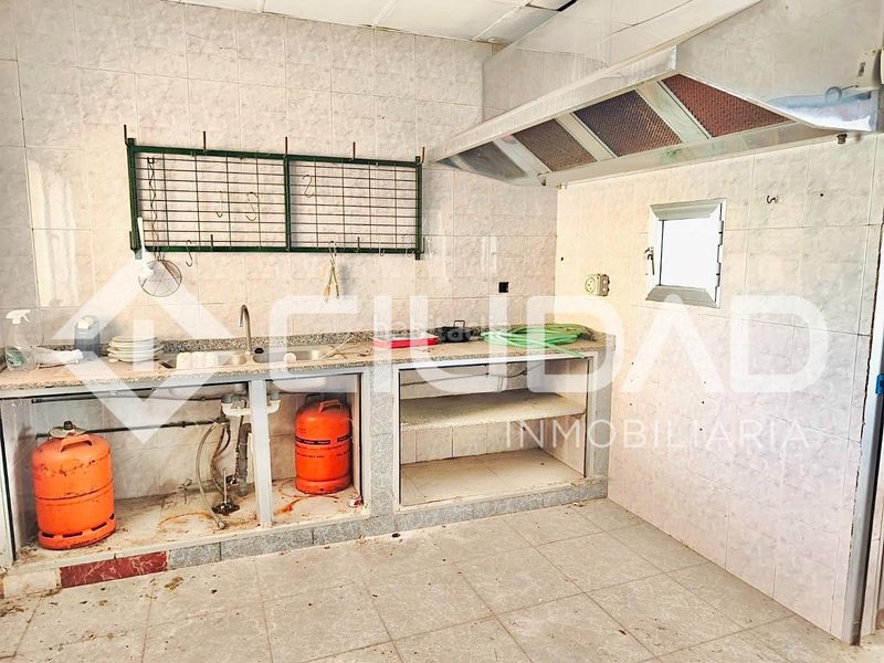 Foto cb402abb-2a5c-475b-8193-6e70196908f6. Casa a Cuervo de Sevilla (El)