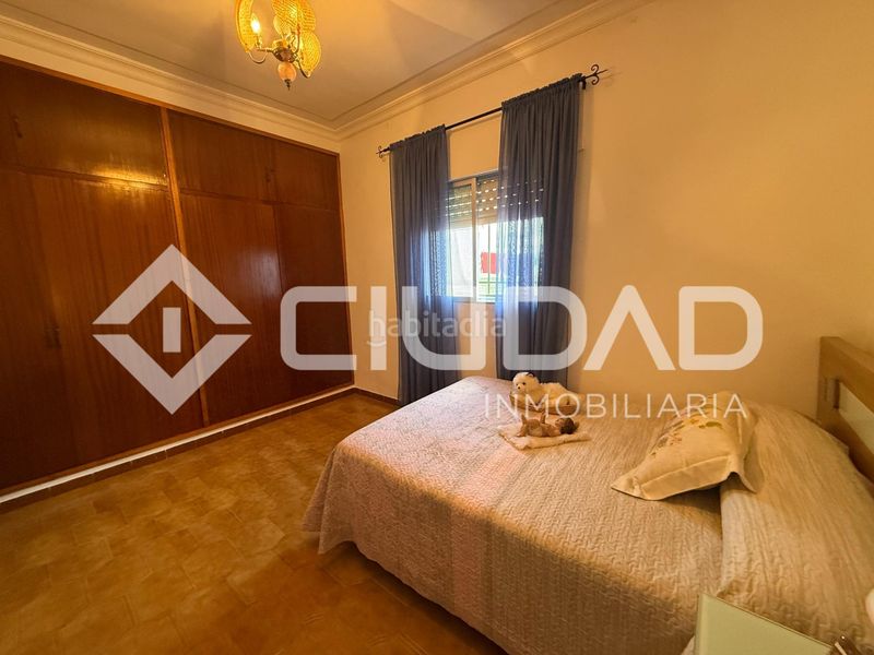 Foto 06ad03b7-5dbd-458d-844b-f775c0acc144. Casa a Cabezas de San Juan (Las)