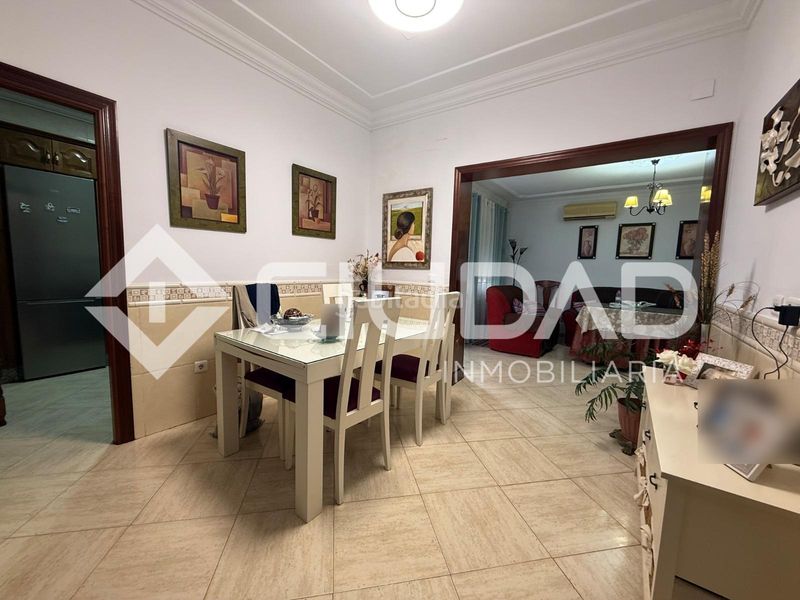 Foto 0fcb2d82-dfa1-4adb-9dd5-573f61ae1937. Casa a Cabezas de San Juan (Las)