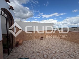 Casa a Cabezas de San Juan (Las). Casa con gran amplitud  zona del castillo