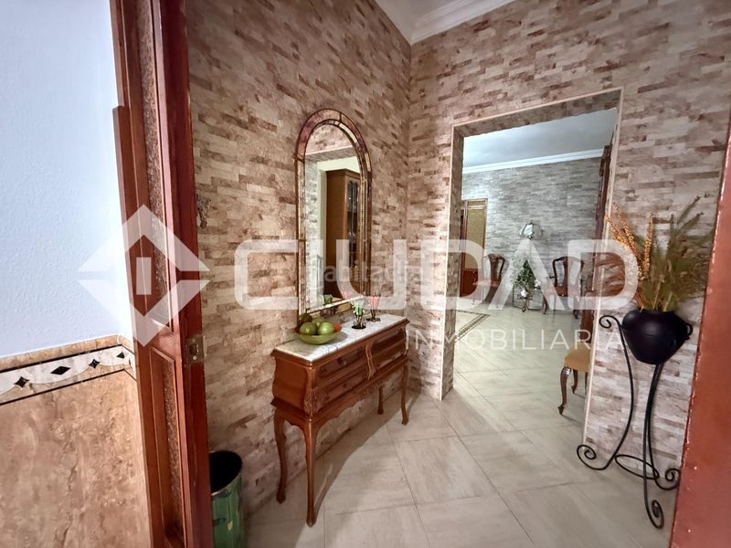 Foto 8c4446d8-b369-4f96-9127-78134c9a34e0. Casa a Cabezas de San Juan (Las)