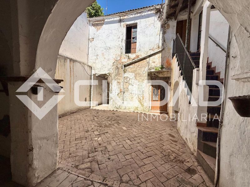 Foto ea133b37-e5cf-4184-946c-ae84424145d8. Pis a Lebrija