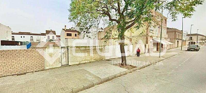 Foto 9e7778c6-f69b-49b4-a50d-c1445335f668. Terreny residencial a Lebrija