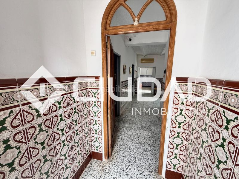 Foto d96be097-fd96-4dc1-bec0-bd6bc2027704. Casa amb aparcament a Cuervo de Sevilla (El)