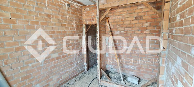 Foto f915ef47-5195-470a-8b09-23ae969ff4ff. Pis a Cuervo de Sevilla (El)