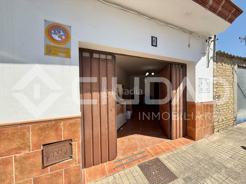 Foto f5e78e73-6c9a-490c-ad00-8da4ba61fb65. Casa a Cuervo de Sevilla (El)