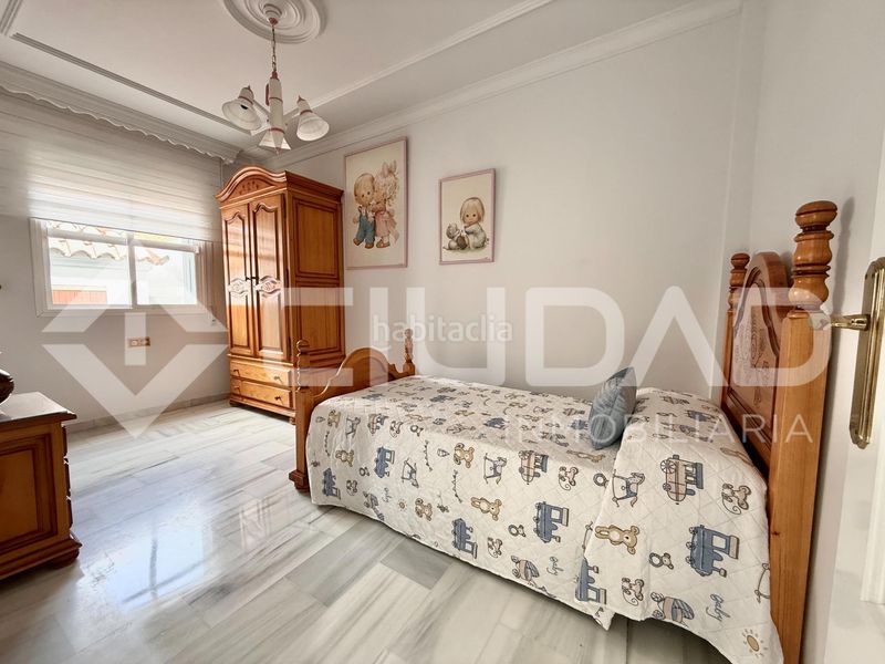 Foto 02e0f78b-d27f-4cf4-848a-0475ab56c769. Casa adosada en Lebrija