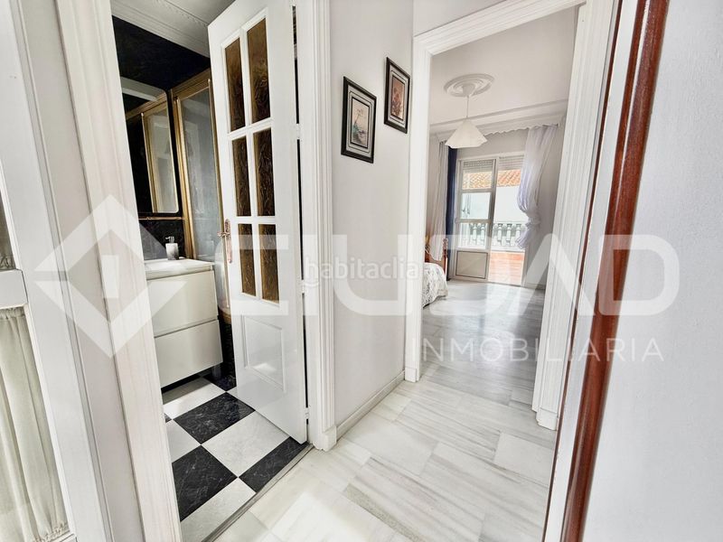 Foto b671cb8e-a952-45ec-9361-287c1efd5496. Casa adosada en Lebrija