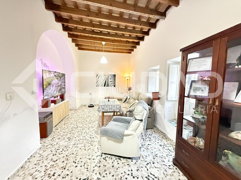 Foto d5fbe2e2-f08f-471e-8134-55d24554e7c9. Casa a Espera